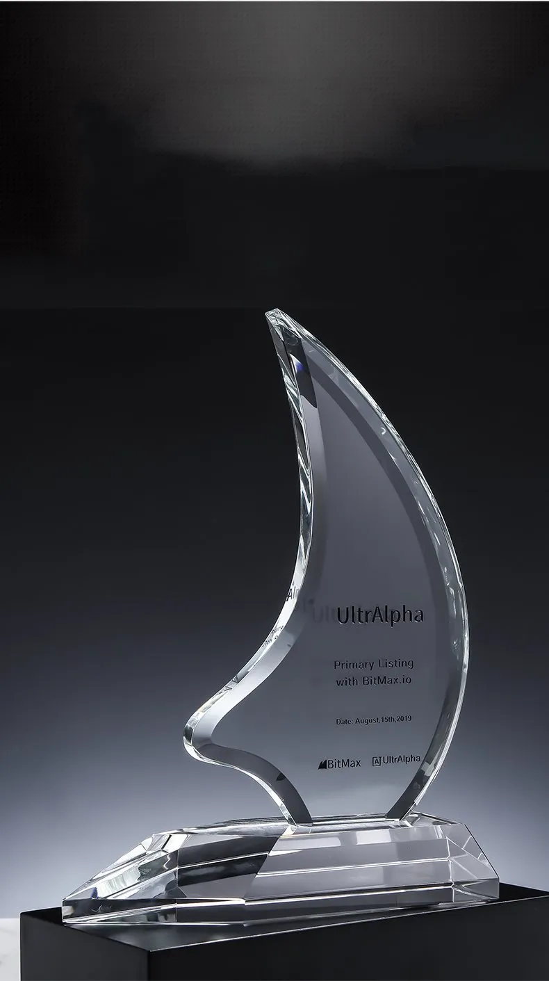 Crystal Nkoj nrog Engraving Rau Ib Qho Kev Xaj