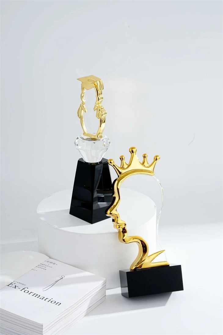 Gold Crown Figure Crystal Trophy